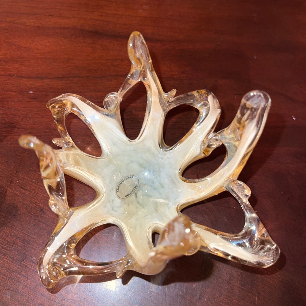 Vintage Murano Lavorazione Yellow Iridescent Reticulated Hand Blown Art Glass 7”